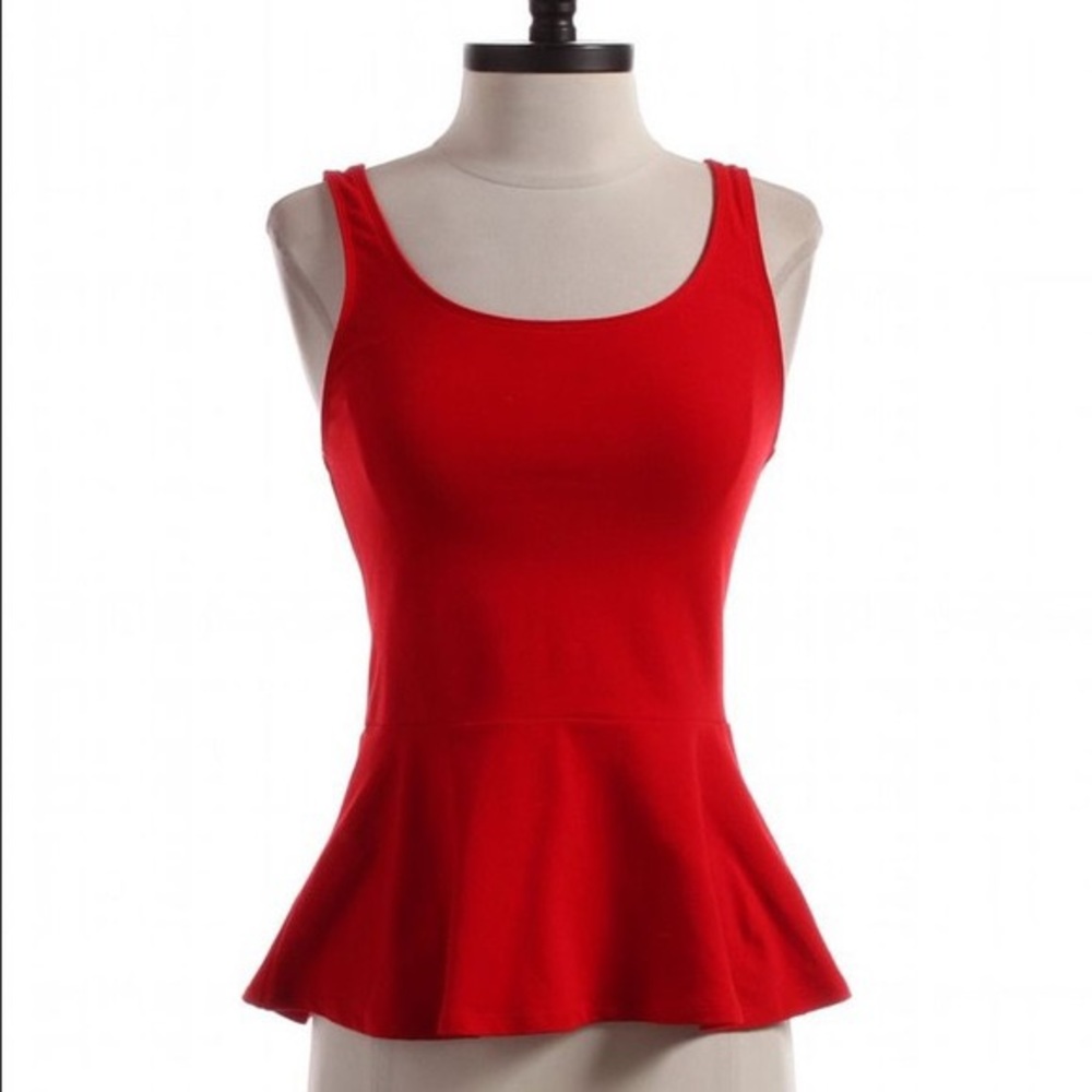 ⚡️ Express Red Peplum Tank
